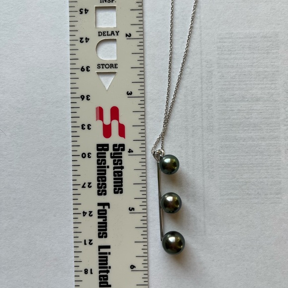 Tahitian Cultured Pearl necklace - Picture 3 of 7